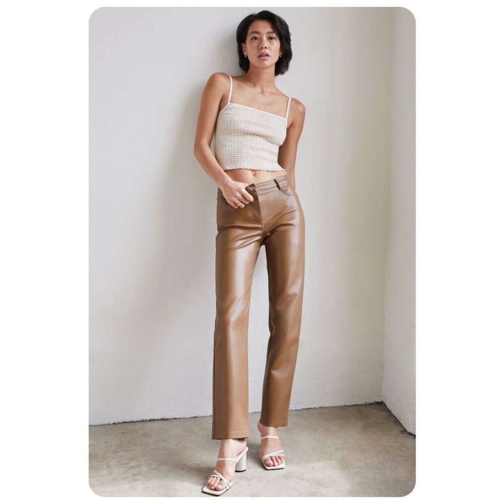 ! Wilfred Aritzia Melina Faux Leather Pant sz 6